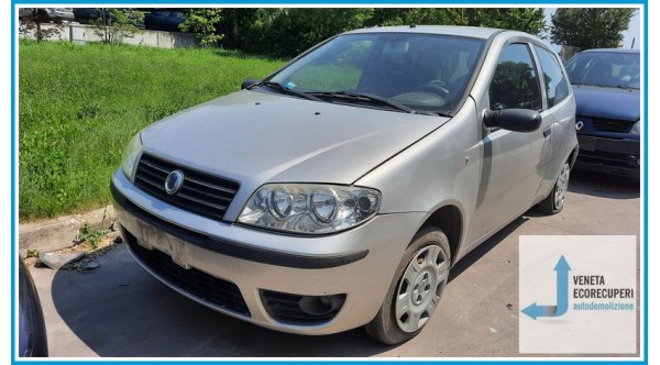 FIAT PUNTO 1N/1P del 2004 parti usate e ricambi