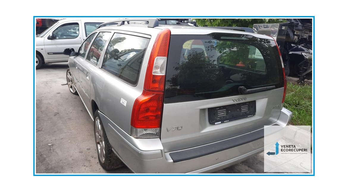VOLVO V70/XC70  del 2005 parti usate e ricambi - Tipo Motore B5244SG2