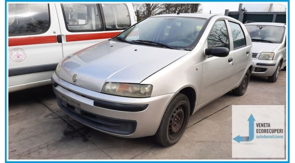 FIAT PUNTO 1N/1P del 2001 parti usate e ricambi