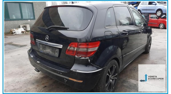 MERCEDES-BENZ Classe B T245 del 2007 parti usate e ricambi - Tipo Motore 640940