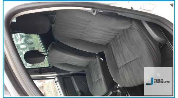 DACIA DUSTER  del 2012 parti usate e ricambi - Tipo Motore K9KJ8