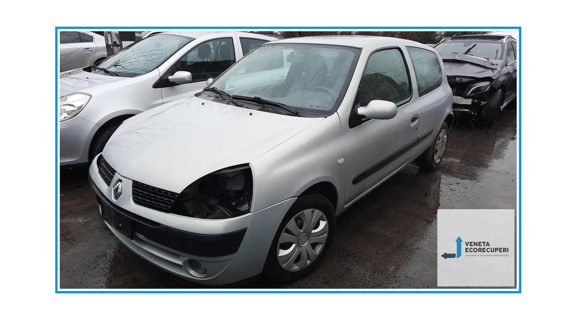 RENAULT CLIO 2a Serie  del 2003 parti usate e ricambi - Tipo Motore D7FG7