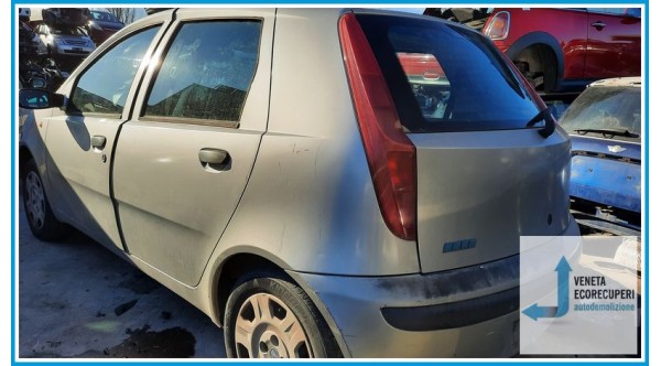 FIAT PUNTO 1N/1P del 2001 parti usate e ricambi