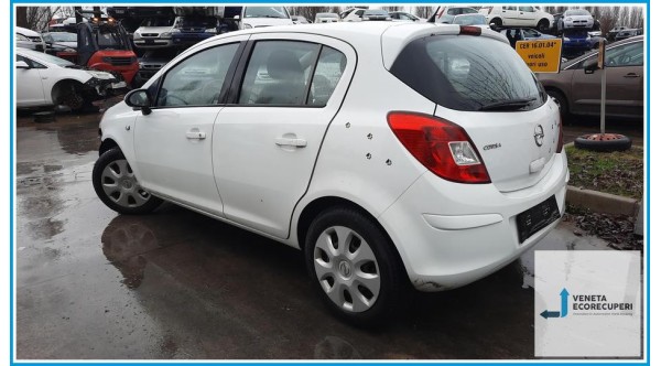 OPEL CORSA S07 del 2013 parti usate e ricambi - Tipo Motore A12XER