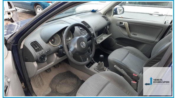 VOLKSWAGEN POLO 3a Serie  del 2000 parti usate e ricambi - Tipo Motore AUD