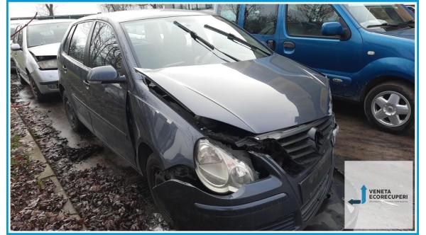 VOLKSWAGEN POLO 9N del 2006 parti usate e ricambi - Tipo Motore BKY