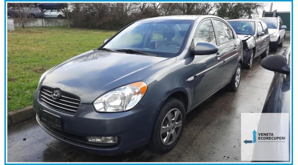 HYUNDAI ACCENT  del 2008 parti usate e ricambi - Tipo Motore D4FA