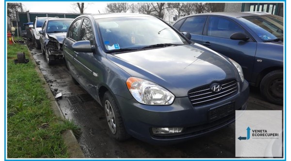 HYUNDAI ACCENT  del 2008 parti usate e ricambi - Tipo Motore D4FA