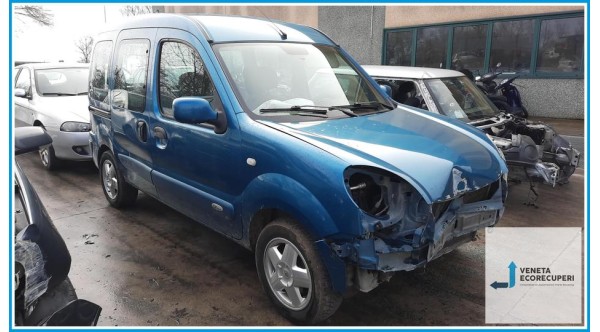RENAULT KANGOO  del 2008 parti usate e ricambi - Tipo Motore D4FF7