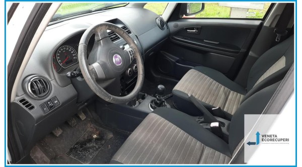 FIAT SEDICI 3B del 2009 parti usate e ricambi - Tipo Motore D19AA