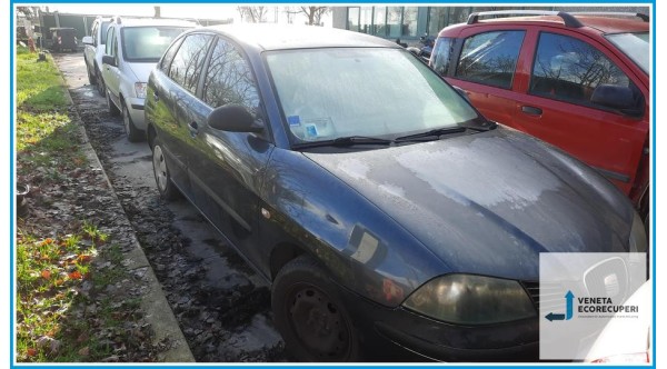 SEAT IBIZA 6L del 2004 parti usate e ricambi - Tipo Motore AMF