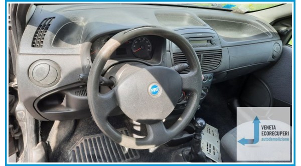 FIAT PUNTO 1N/1P del 2003 parti usate e ricambi
