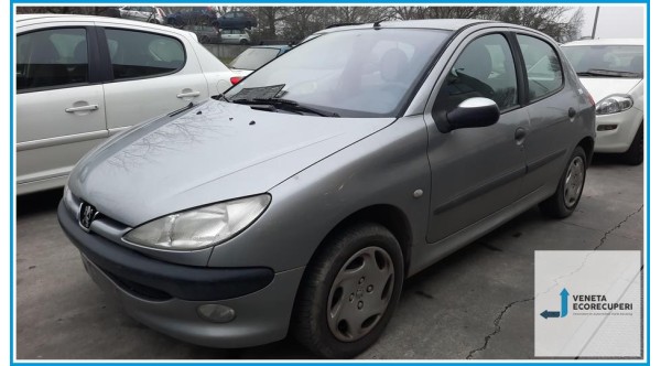 PEUGEOT 206  del 2003 parti usate e ricambi - Tipo Motore HFX