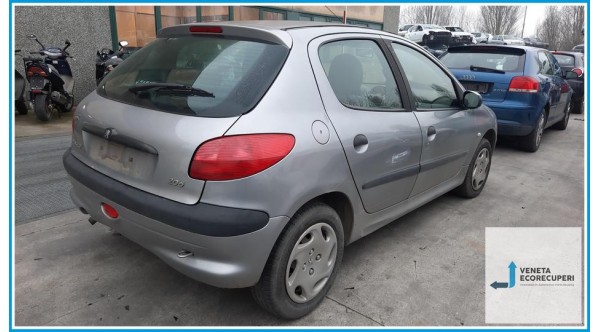 PEUGEOT 206  del 2003 parti usate e ricambi - Tipo Motore HFX