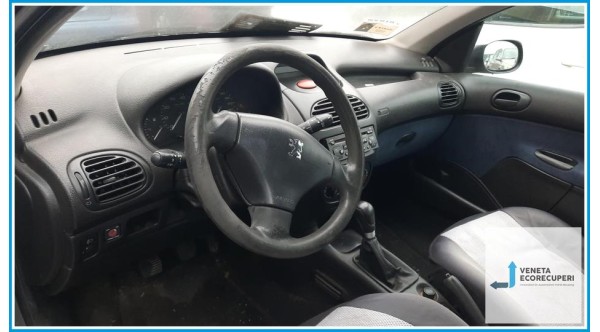 PEUGEOT 206  del 2003 parti usate e ricambi - Tipo Motore HFX