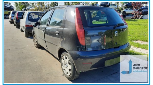 FIAT PUNTO 1N/1P del 2004 parti usate e ricambi