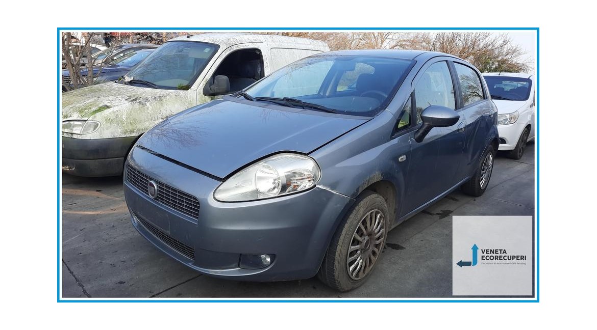 FIAT GRANDE PUNTO 4C del 2009 parti usate e ricambi - Tipo Motore 199A4000