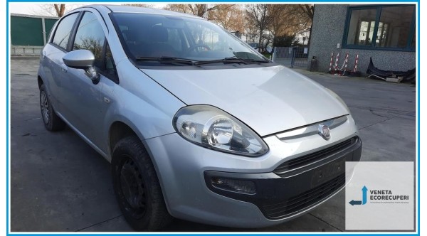 FIAT PUNTO EVO 3J del 2010 parti usate e ricambi - Tipo Motore 350A1000
