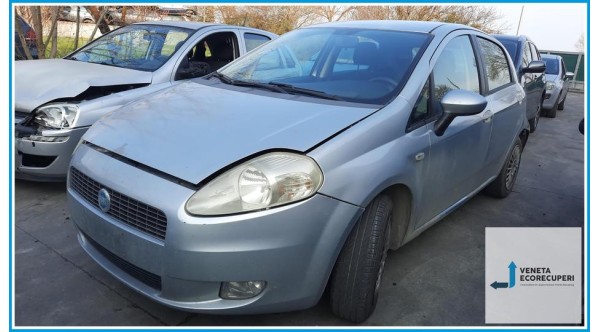 FIAT GRANDE PUNTO 2Y del 2007 parti usate e ricambi - Tipo Motore 199A2000