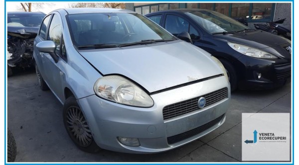 FIAT GRANDE PUNTO 2Y del 2007 parti usate e ricambi - Tipo Motore 199A2000