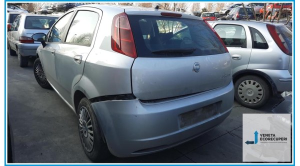 FIAT GRANDE PUNTO 2Y del 2007 parti usate e ricambi - Tipo Motore 199A2000