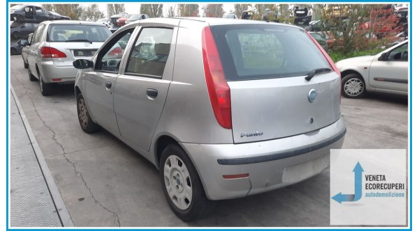 FIAT PUNTO 1N/1P del 2004 parti usate e ricambi