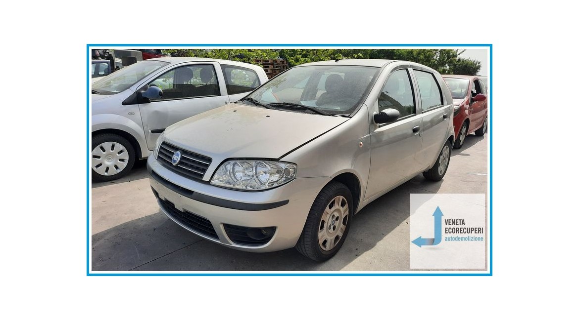 FIAT PUNTO 1N/1P del 2004 parti usate e ricambi