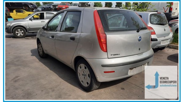 FIAT PUNTO 1N/1P del 2004 parti usate e ricambi