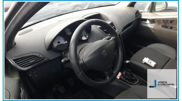 PEUGEOT 207  del 2010 parti usate e ricambi - Tipo Motore 8HZ