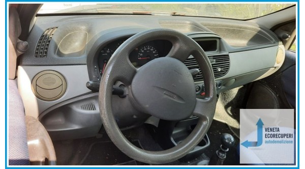 FIAT PUNTO 1N/1P del 2001 parti usate e ricambi