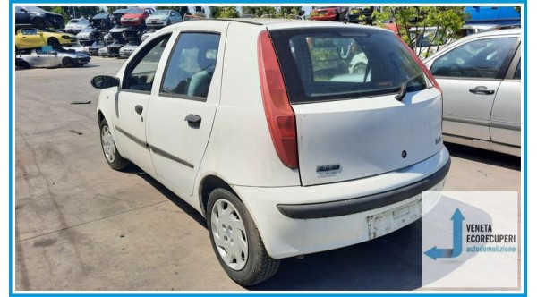 FIAT PUNTO 1N/1P del 2002 parti usate e ricambi