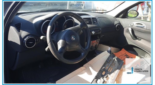 ALFA ROMEO 147 W8 del 2002 parti usate e ricambi - Tipo Motore 937A2000