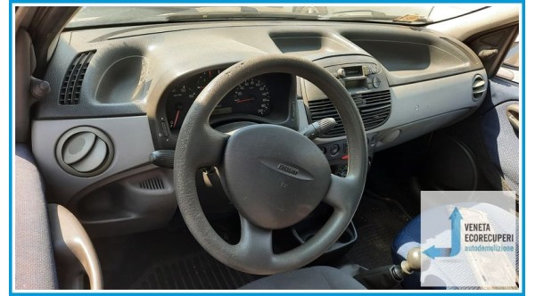 FIAT PUNTO 1N/1P del 2001 parti usate e ricambi