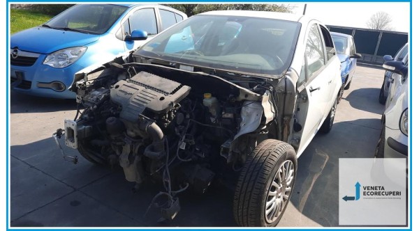 FIAT GRANDE PUNTO 4C del 2009 parti usate e ricambi - Tipo Motore 199A2000