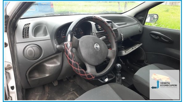 FIAT PUNTO 2U del 2007 parti usate e ricambi - Tipo Motore 188A4000