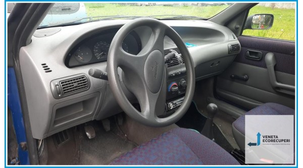 FIAT PUNTO 1a Serie  del 1996 parti usate e ricambi - Tipo Motore 176B2000