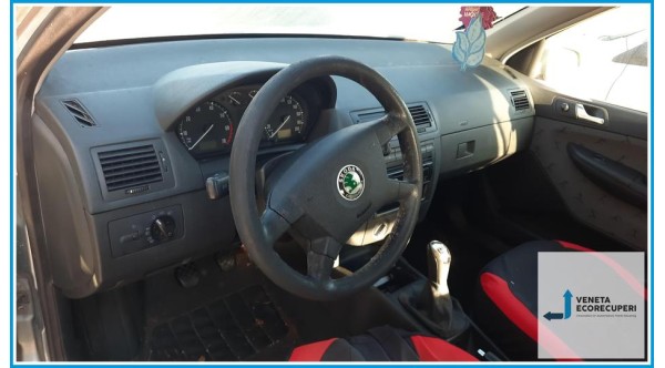 SKODA FABIA 6Y del 2003 parti usate e ricambi - Tipo Motore AQW