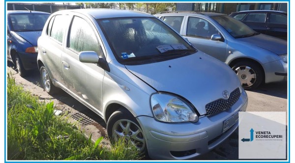 TOYOTA YARIS FRP del 2005 parti usate e ricambi - Tipo Motore 2SZFE