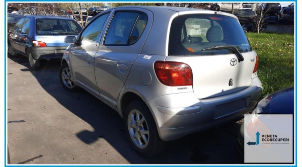 TOYOTA YARIS FRP del 2005 parti usate e ricambi - Tipo Motore 2SZFE