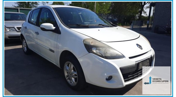 RENAULT CLIO 3a Serie  del 2011 parti usate e ricambi - Tipo Motore K9K67