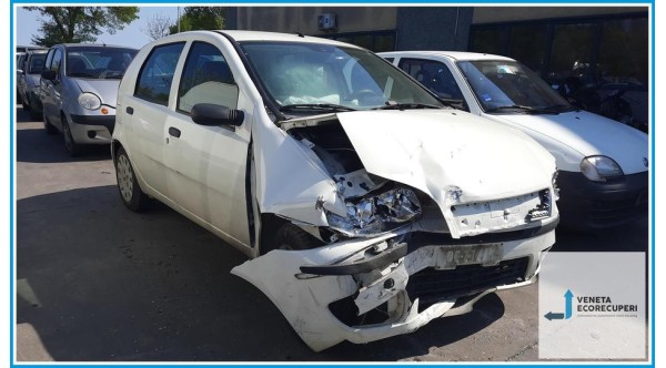 FIAT PUNTO CLASSIC 2U del 2009 parti usate e ricambi - Tipo Motore 188A4000