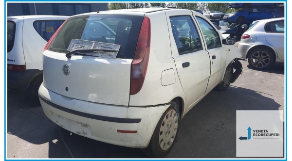 FIAT PUNTO CLASSIC 2U del 2009 parti usate e ricambi - Tipo Motore 188A4000