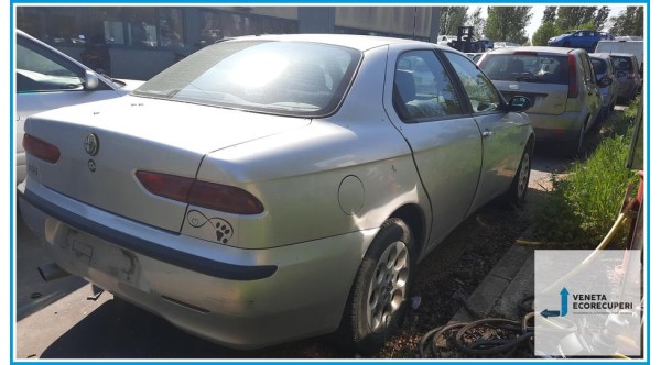 ALFA ROMEO 156 1a Serie  del 2000 parti usate e ricambi - Tipo Motore AR32302