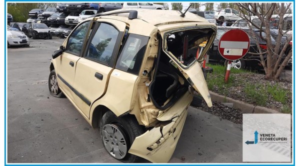 FIAT PANDA 2Q del 2004 parti usate e ricambi - Tipo Motore 188A4000