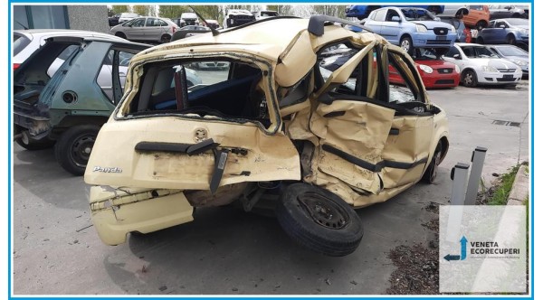 FIAT PANDA 2Q del 2004 parti usate e ricambi - Tipo Motore 188A4000