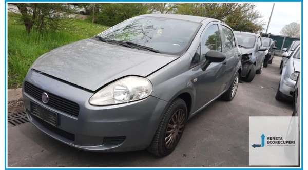 FIAT GRANDE PUNTO 3X del 2009 parti usate e ricambi - Tipo Motore 199A2000