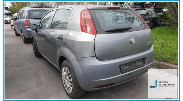 FIAT GRANDE PUNTO 3X del 2009 parti usate e ricambi - Tipo Motore 199A2000