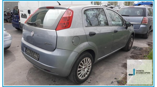 FIAT GRANDE PUNTO 3X del 2009 parti usate e ricambi - Tipo Motore 199A2000