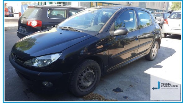 PEUGEOT 206  del 2004 parti usate e ricambi - Tipo Motore KFW