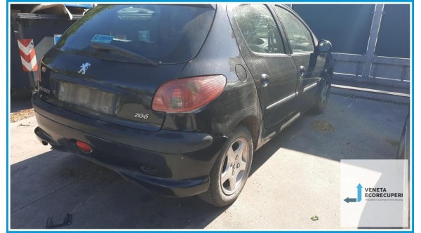 PEUGEOT 206  del 2004 parti usate e ricambi - Tipo Motore KFW
